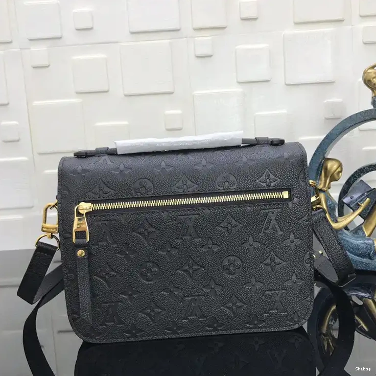 LV 2205HT0019 Bag 0630